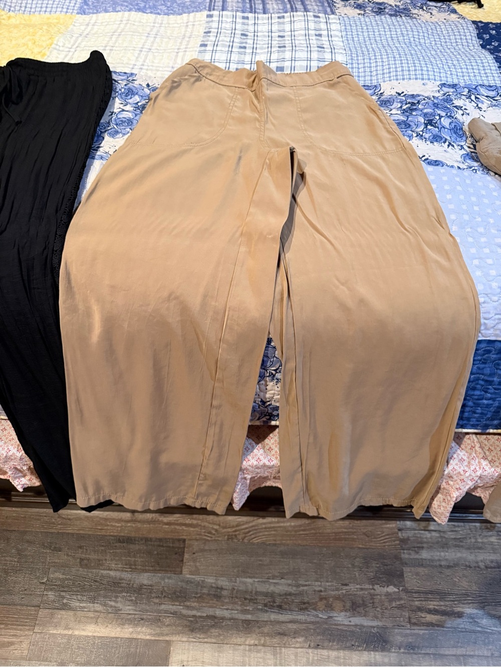 Wide Leg Women's Pants in Tan